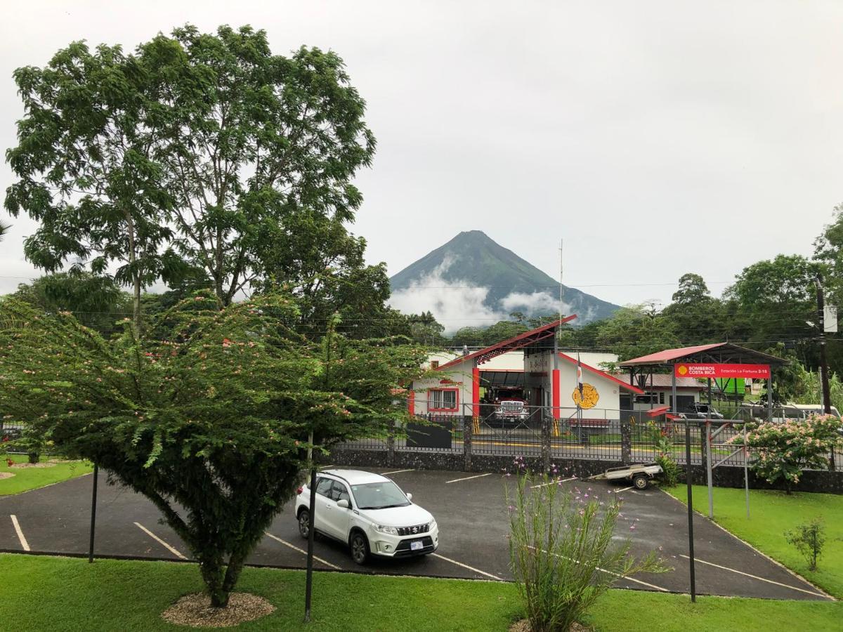 Condo'S Vista Al Volcan La Fortuna Eksteriør billede